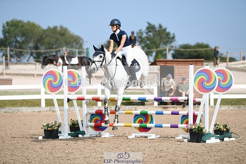 250725-162214-03894 - Cls 10 1.05m Amateur Quali