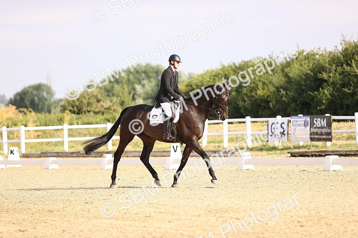 SBM_008465 - Novice 5 - 08.30-9.33