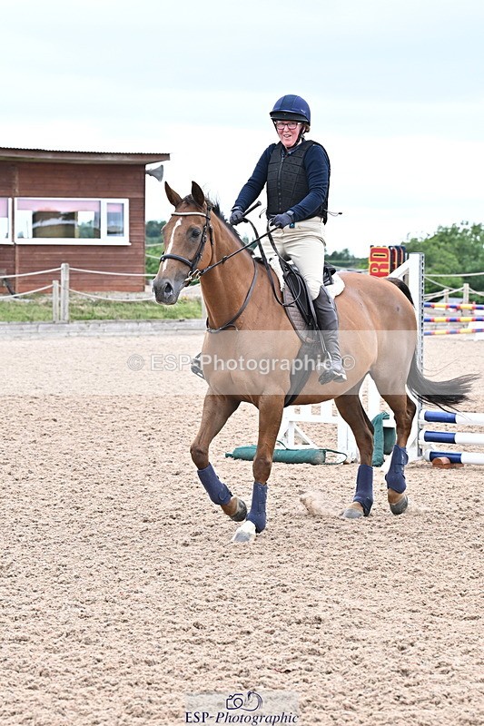 250610A-153618-00020 - Clear Round and 60cm
