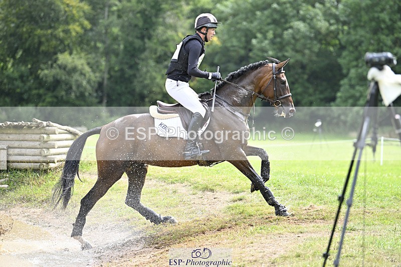 240804-115340-12177 - 307-Tom_Rowland-VALERIA