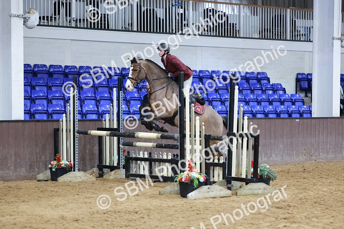 SBM_007755 - Class 24 - Nupafeed Supplements Senior Discovery/ 1m Open