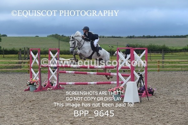 BPP_9645 - CLASS 20 SUN STX-UK Pony Foxhunter/ 1.10m Open