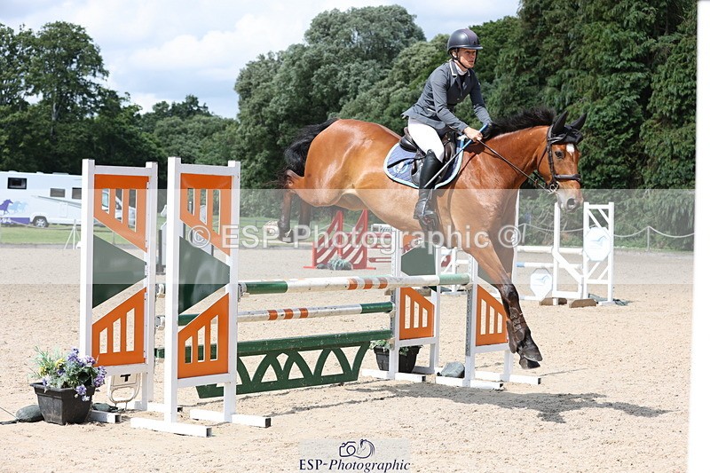 250614A-152940-08026 - Cls 30 1.05m Amateur Q and Open