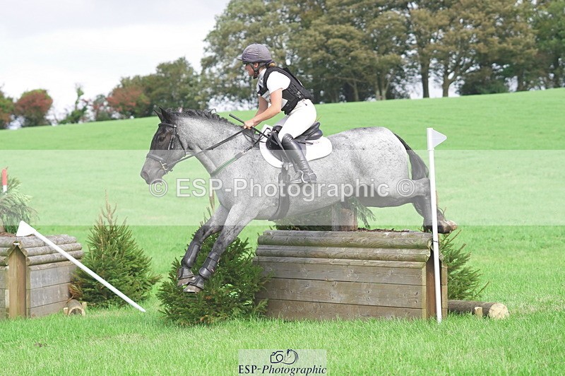 230923A-131004-01193 - 90 XC Start to 13.30