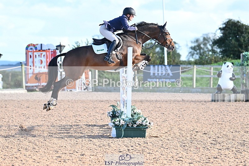 231014A-182143-06511 - Cls 21 National 1.30 & 1.40m Open