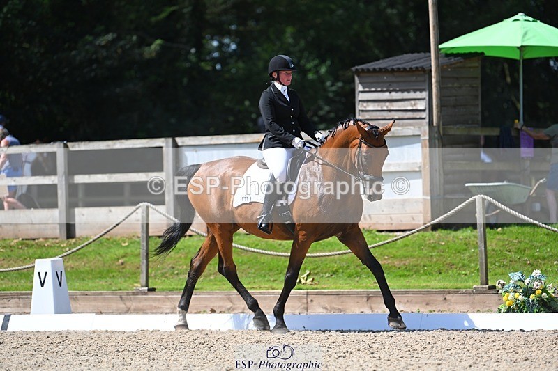 230811-120857-01184 - Cls 4 Adv Medium Silver