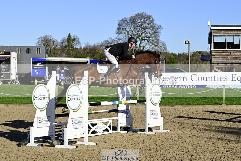 260214A-105713-00263 - 2 Discovery and 1m Open