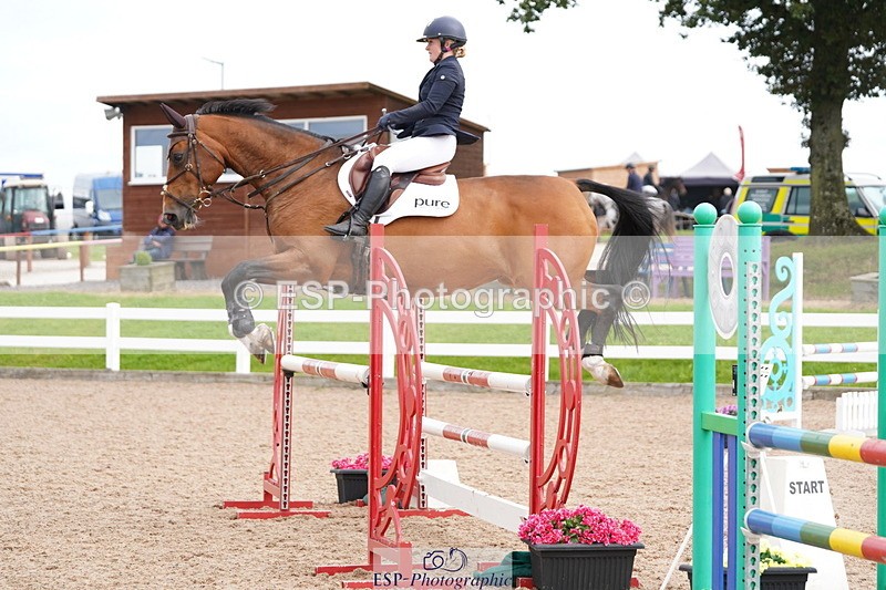 240915A-131322-10224 - Cls 35 1.05m Amateur Qualifier