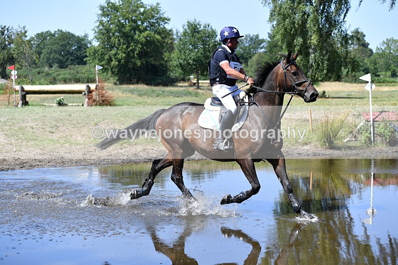 WJ5_3318 - XC Time 13:30 to 14:00