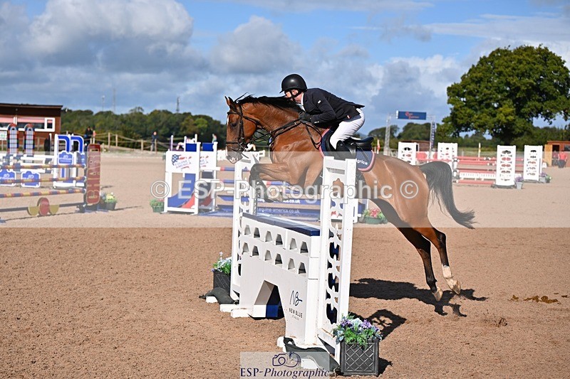 250912-102644-03907 - Cls 15 Snr Foxhunter