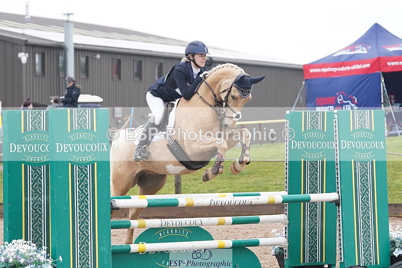 250419-095654-07866 - 554-Lauren.Reason-MERLYNS.CUSTARD.CREAM