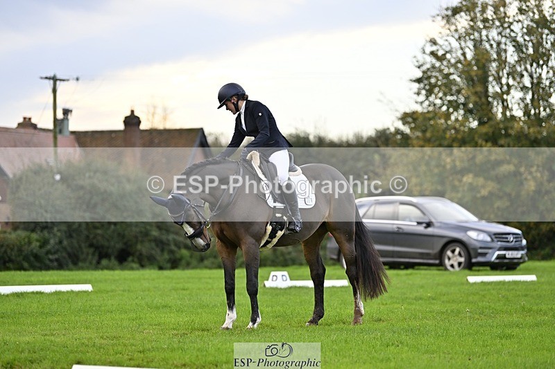 241025-093408-05563 - 351-Grace.Gillard-INDI