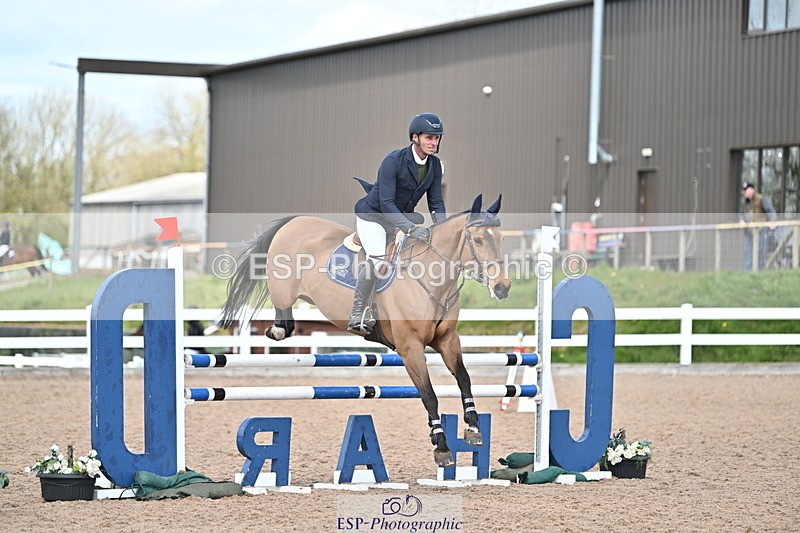 240418A-140935-03762 - Cls 13, 1 Star Bronze Tour 1.10m