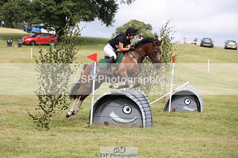 240825X-153141-35253 - 80cm XC 14.30 to 15.30