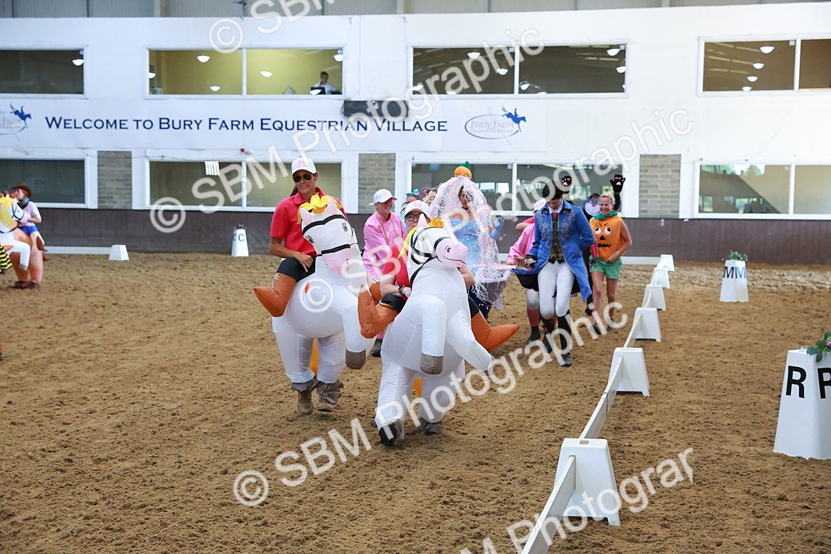 SBM_007973 - Teams Parade