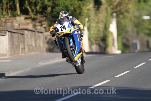 IMG_4888 - Thursday Practice  TT 2013