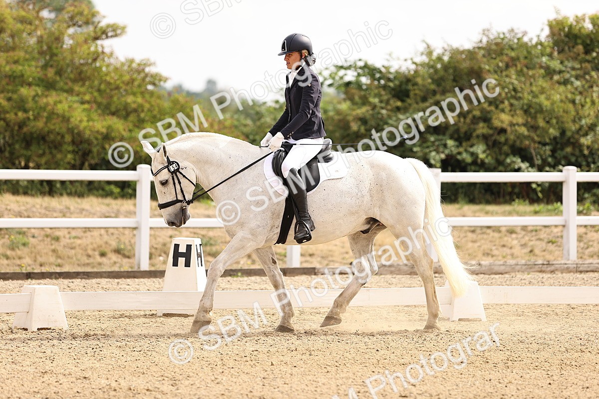 SBM_006455 - Intro 3 - 9.46-10.46