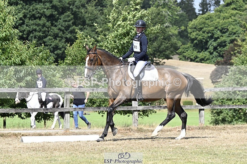 250822A-113455-22295 - DR 11.00 to 12.00