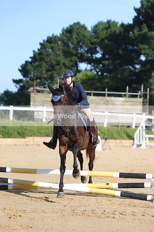 3E7A0115 - Class 2: 50cm Restricted