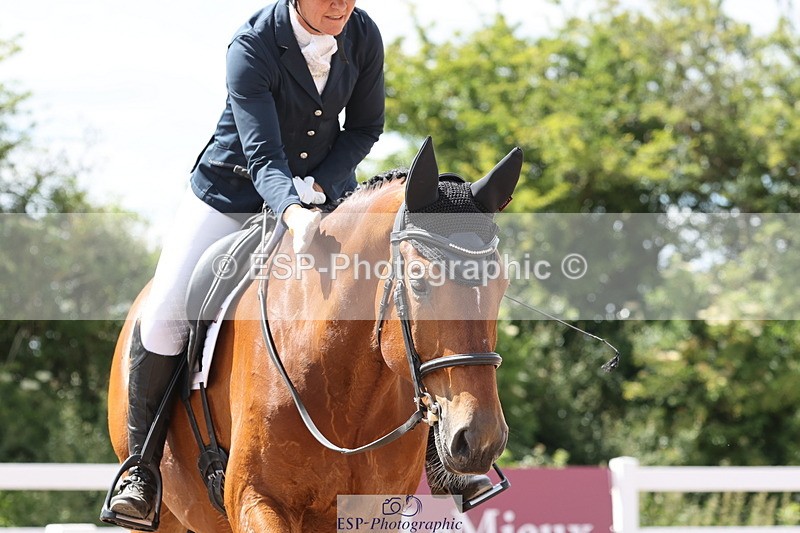 240622A-152528-14251 - Cls 33 BD Medium 73