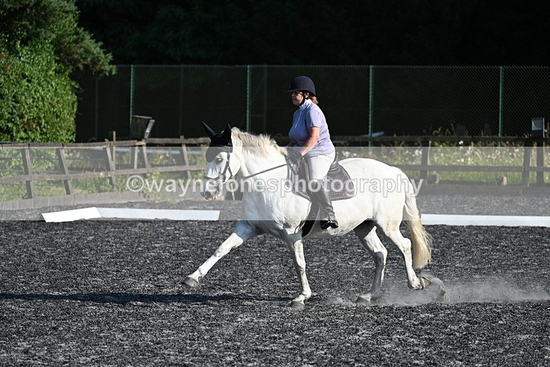 WJ7_9185 - Time 17:51 to 18:30