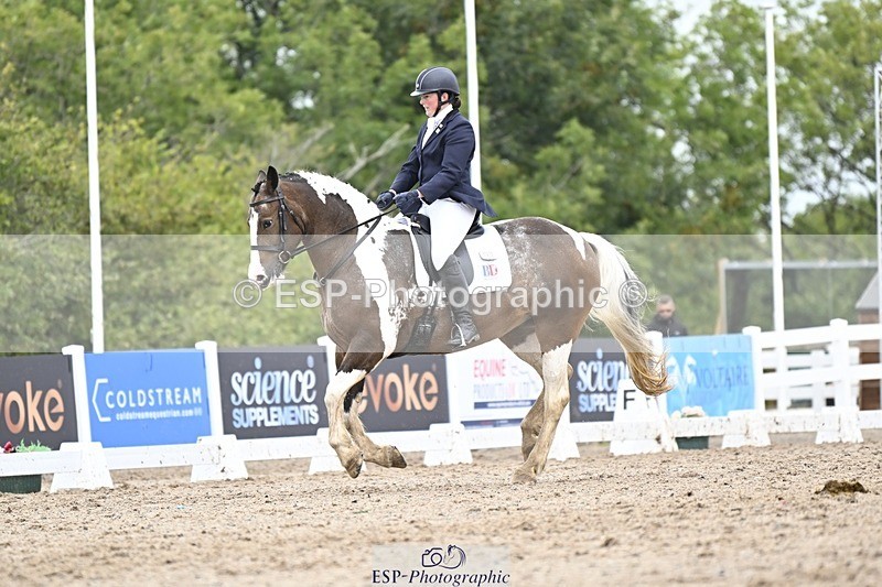 250907-123809-08083 - 080-Rebecca.MorrisSally.XIII