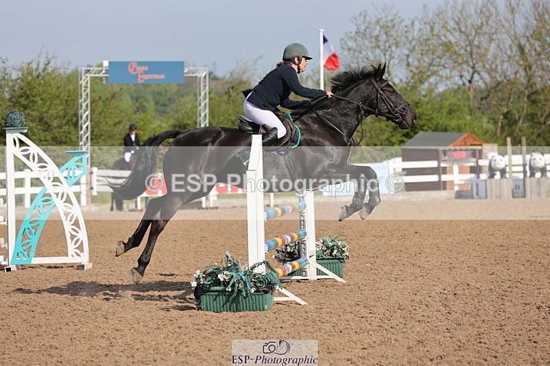 240510A-084420-04386 - Cls 13 British Novice and 90cm Open