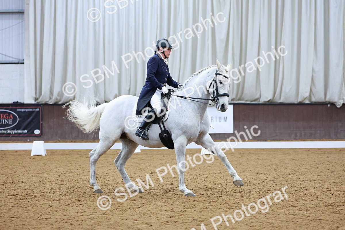 SBM_004523 - Class 17-19- FEI PSG-FEI INT