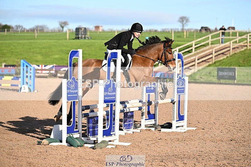 251130-124940-01808 - Cls 23 & 24 80cm Club & Schools