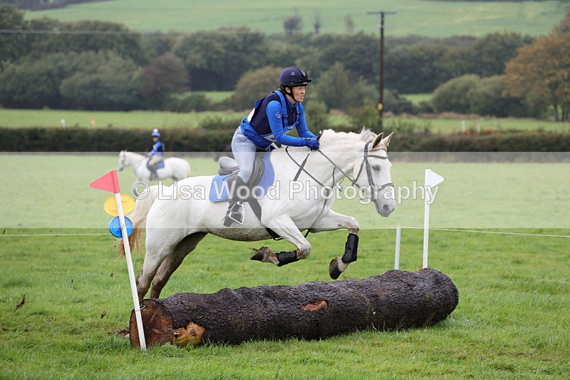 1X9A1757 - Class 2: 70cm: Log