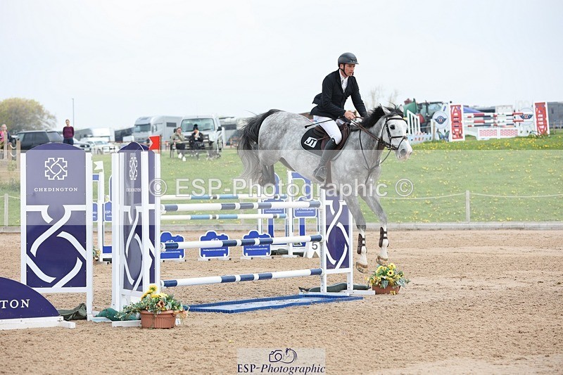 250424-114030-05002 - Cls 1 - 2 Star Small Tour