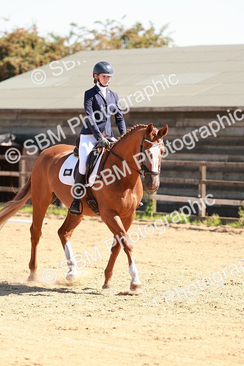 SBM_011078 - Class 6 - Novice 1