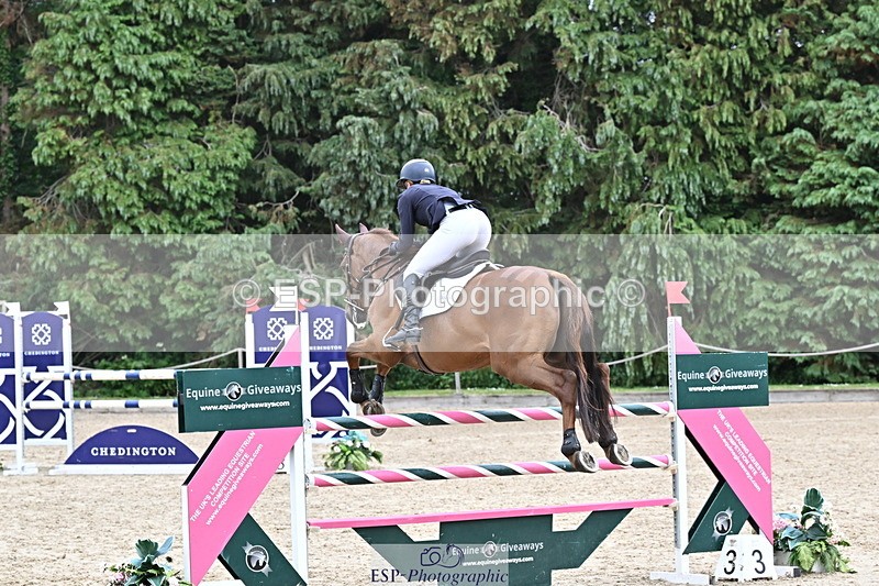 250524A-130631-11210 - D-402-Isabelle.Cook-CYMOON.F.Z