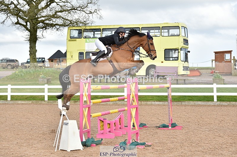 240327A-154036-00959 - Cls 6 National 1.30m and 1.40m