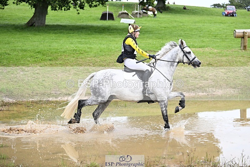 240803-141012-07455 - 213-Rachel_Brown-THE_BARE_NECESSITIES