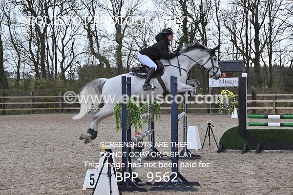 BPP_9562 - CLASS 6 Senior Foxhunter/ 1.20m Open