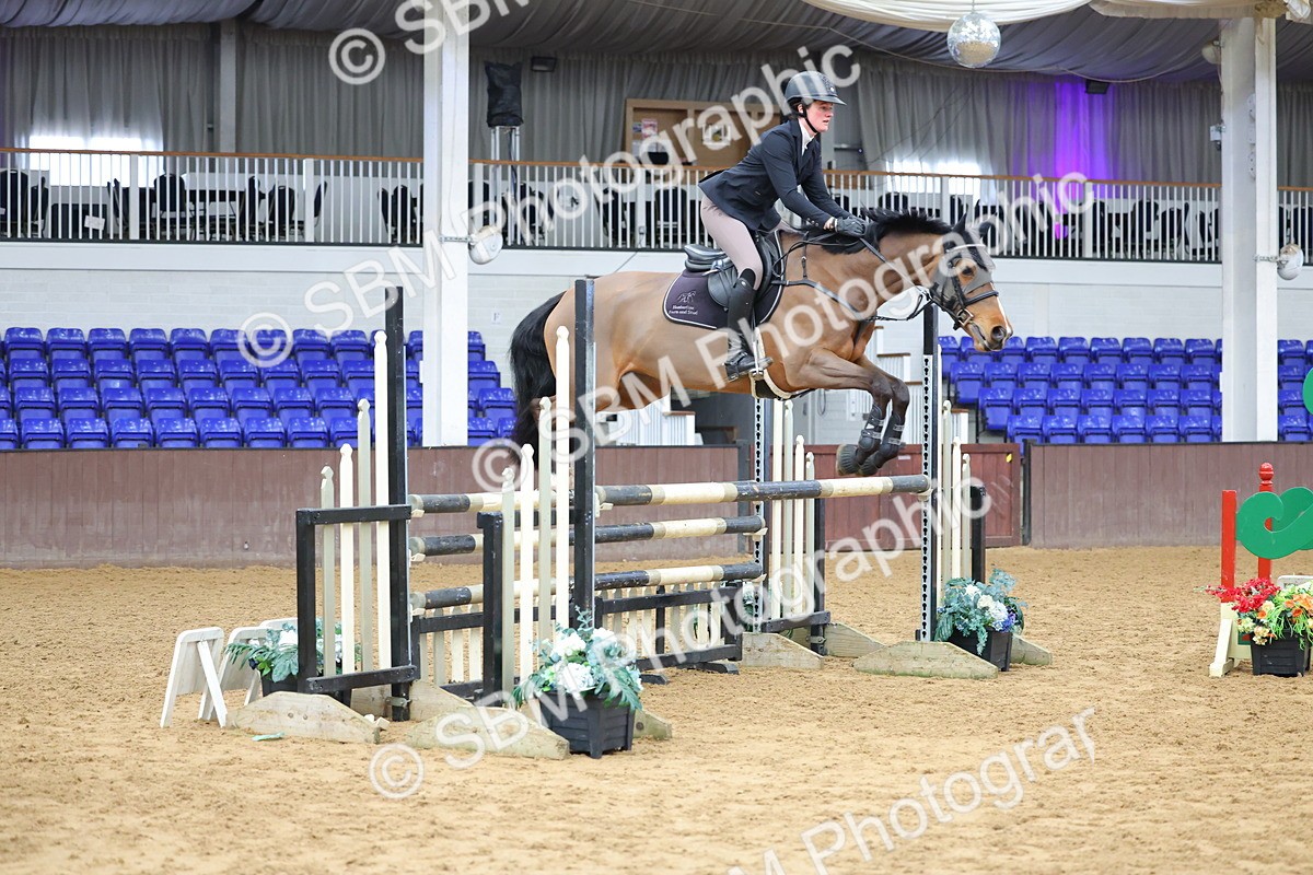 SBM_002864 - Class 8 - Senior Newcomers - 1.10m