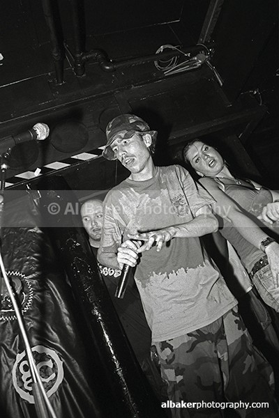 44 - Friends-&-Family @ the-roadhouse 02.10.04