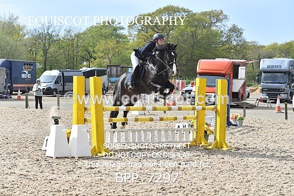 BPP_7297 - CLASS 8 FRI 1.05m Amateur Championship Qualifier