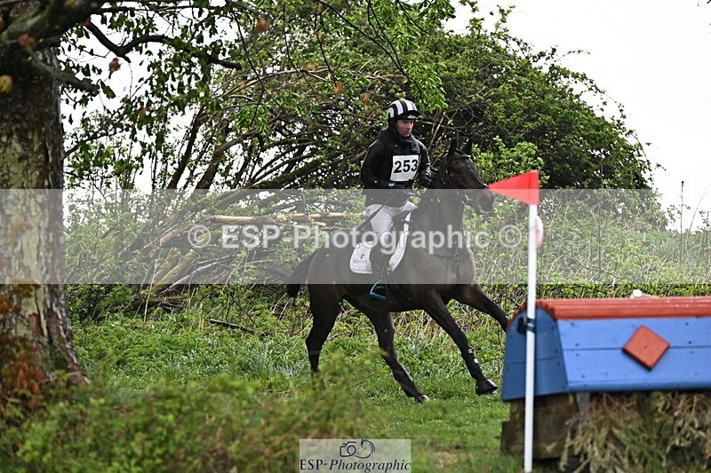 250418-133314-04235 - 253-Rupert.Batting-PICKAPOCKETORTWO