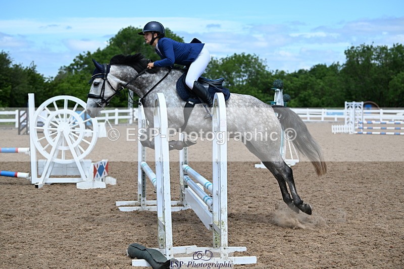 240609A-120126-04393 - Cls 23 Pony Intro 70cm