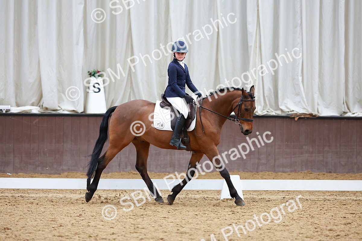 SBM_003242 - Class 11 - Novice 2