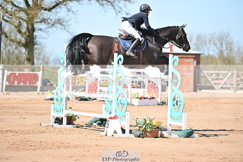 240420A-134530-11465 - Cls 7, 2 Star Medium Tour 1.35m