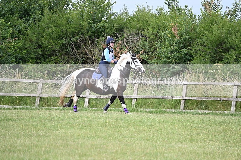 WJ6_5984 - 60cm XC Time 09:48 to 09:57