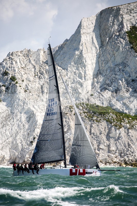 160702  GBR6889R - ROUND THE ISLAND 2016 - 0J3A9612 - ROUND THE ISLAND 2016