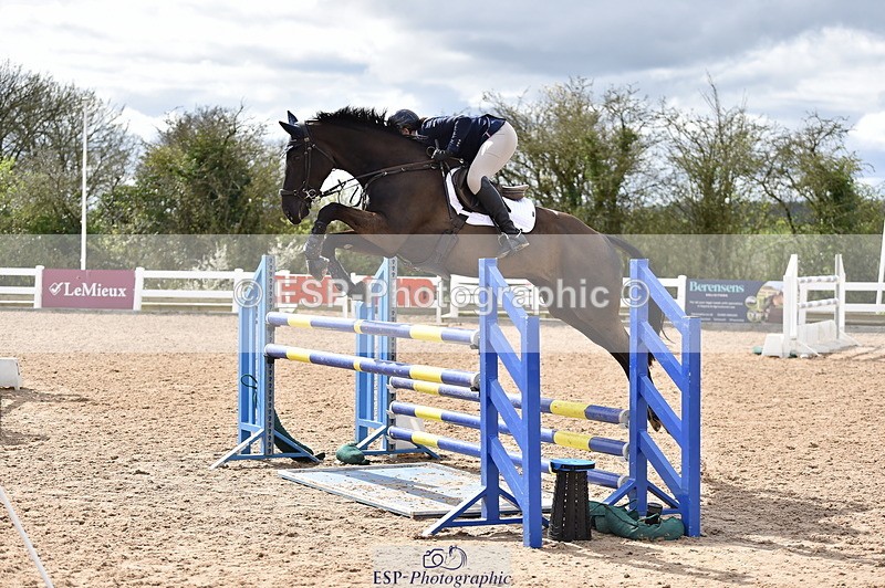240403A-150936-00895 - Cls 5 Foxhunter and 1.20m Open