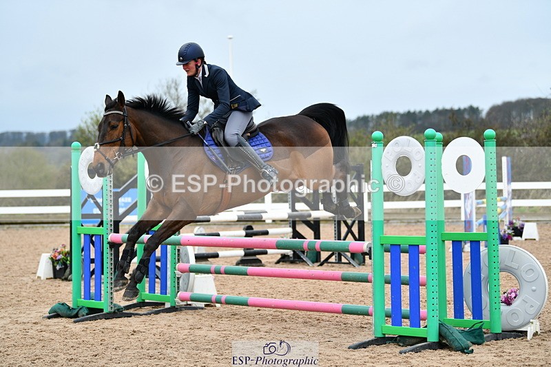 240316A-105104-02825 - Cls 20 British Novice and 90cm Open