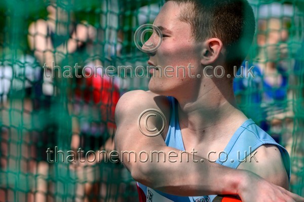 West25Sat-927531 - Field Male