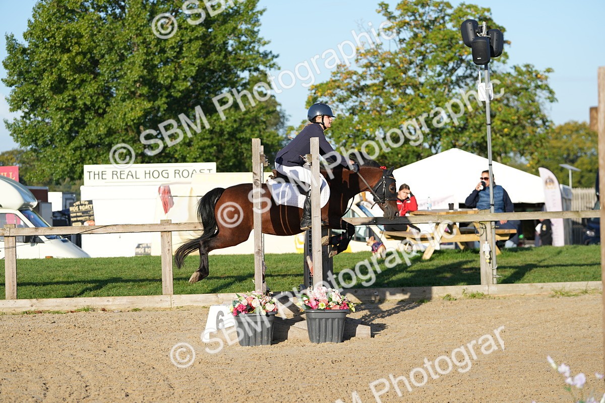 SBM_14027 - J57 - Clear Round 60cm