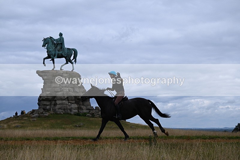 DSC_6499 - Time at Statue 12:17 to 12:44